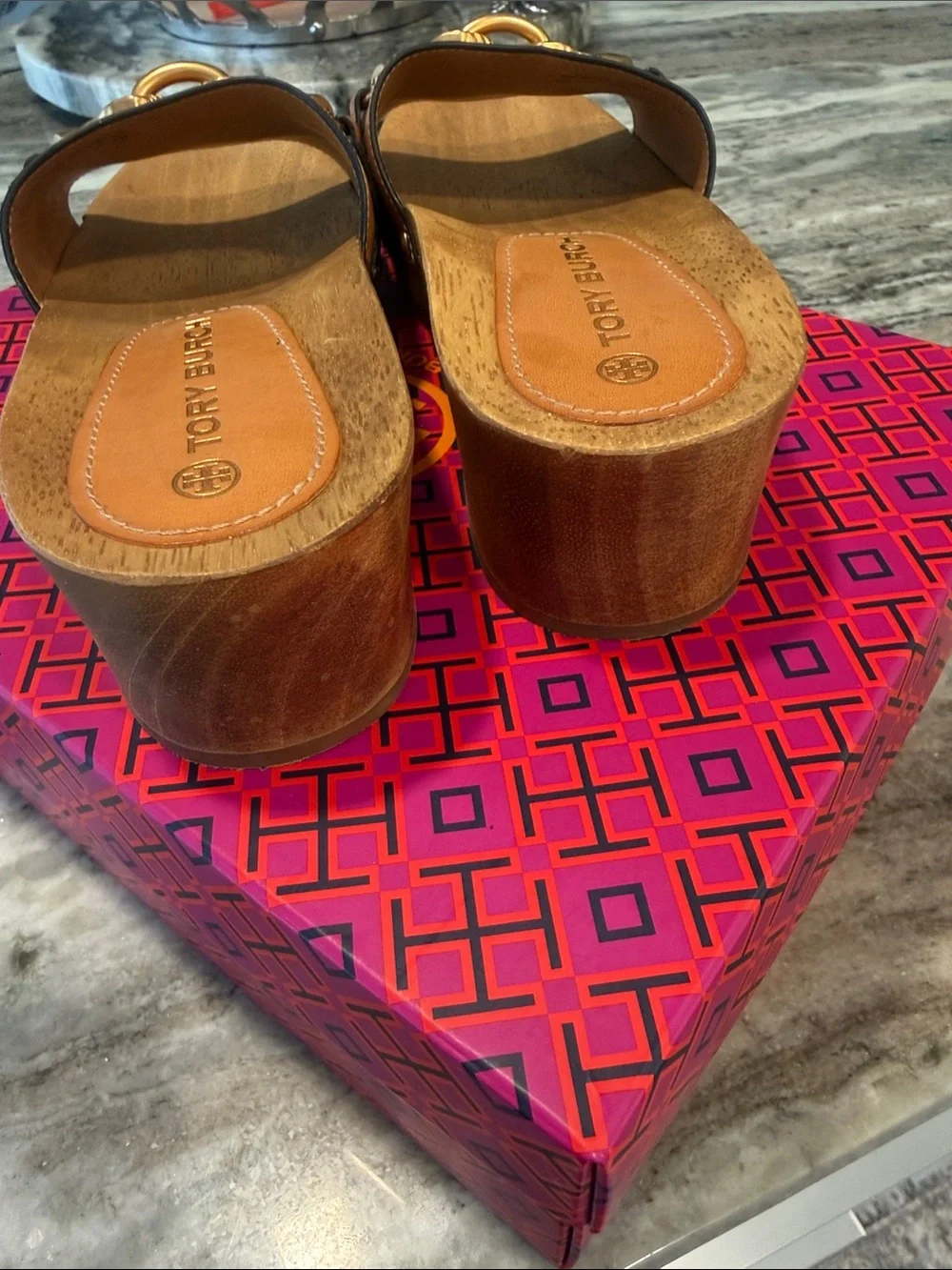 Tory Burch tory burch